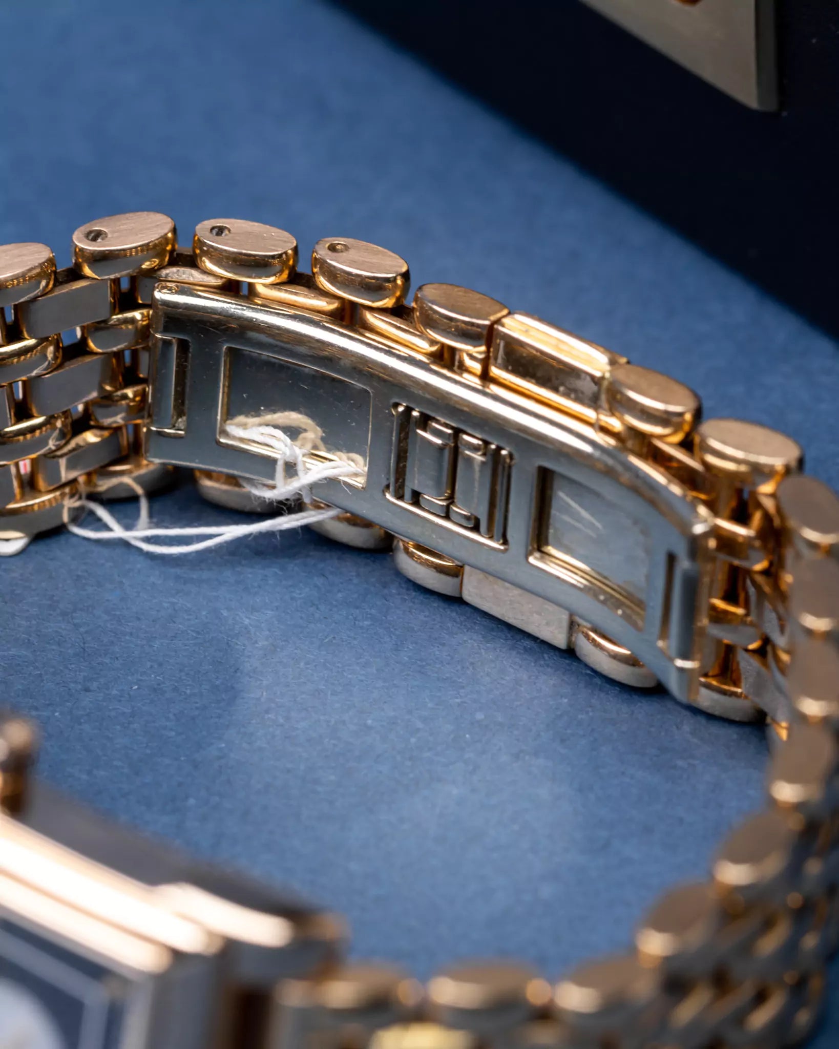 A.Lange & Söhne Carbaret 107.031 Schließe innen