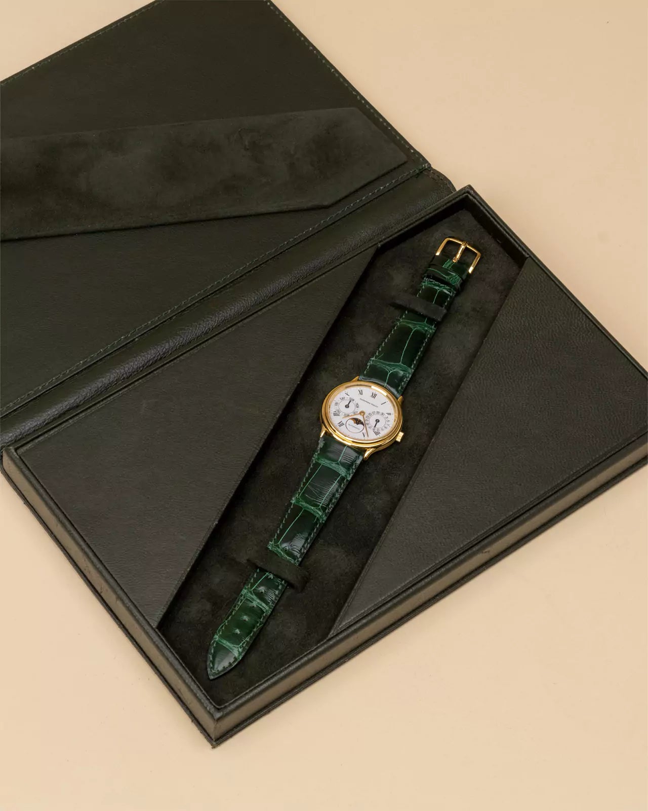 Audemars Piguet Day-Date Mondphase 25589BA