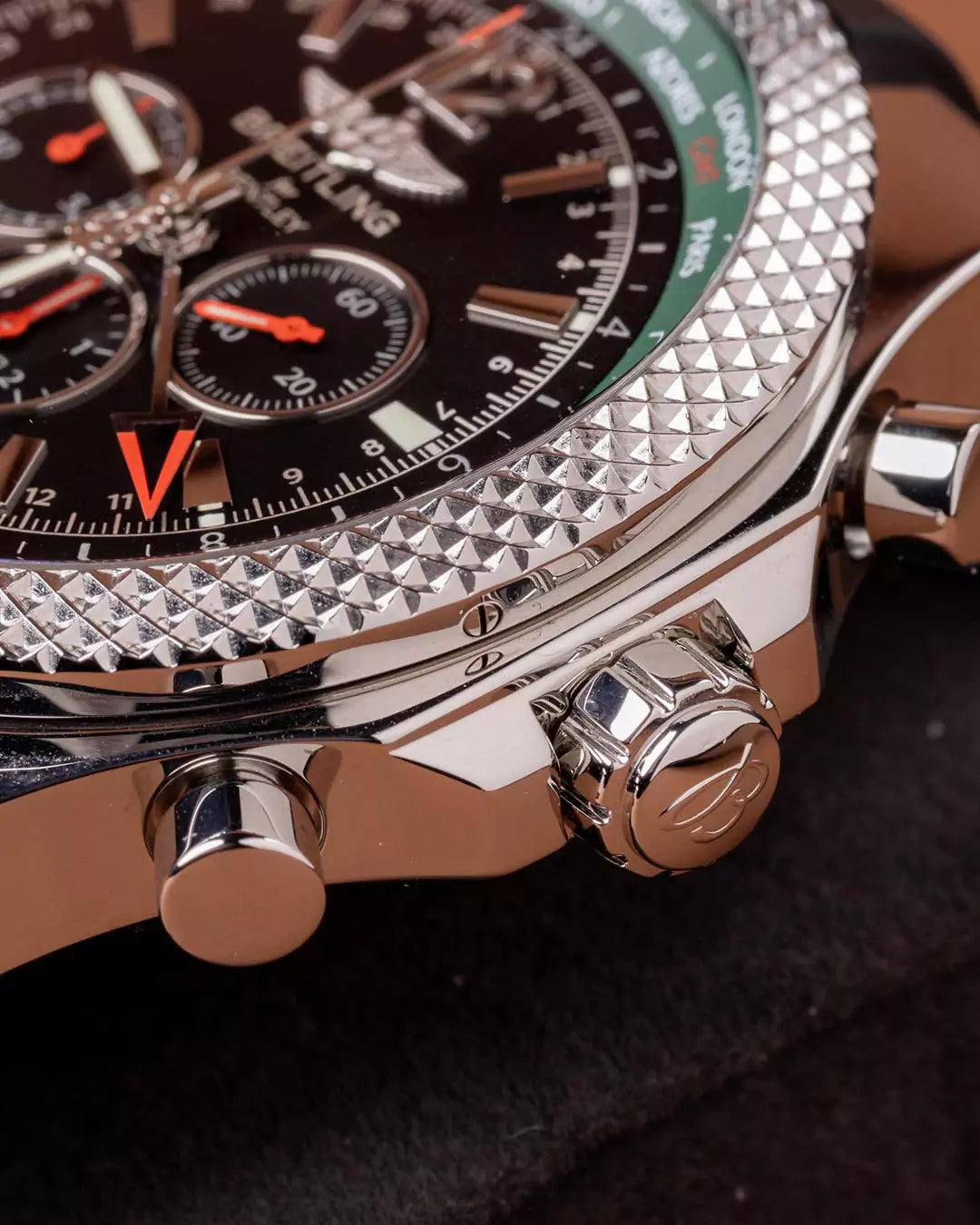 Breitling Bentley A47362 GMT Automatik