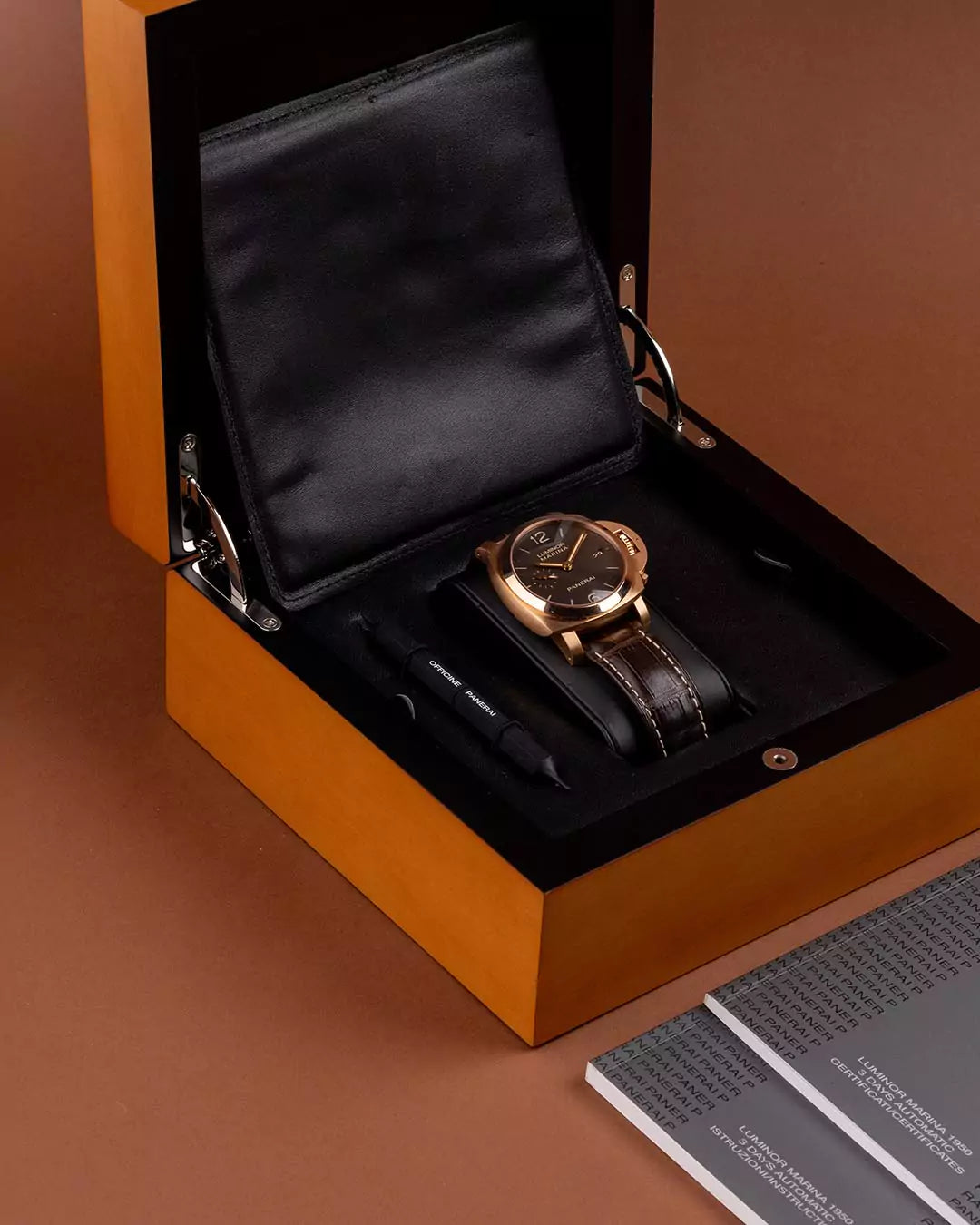 PAM00393 Roségold Panerei