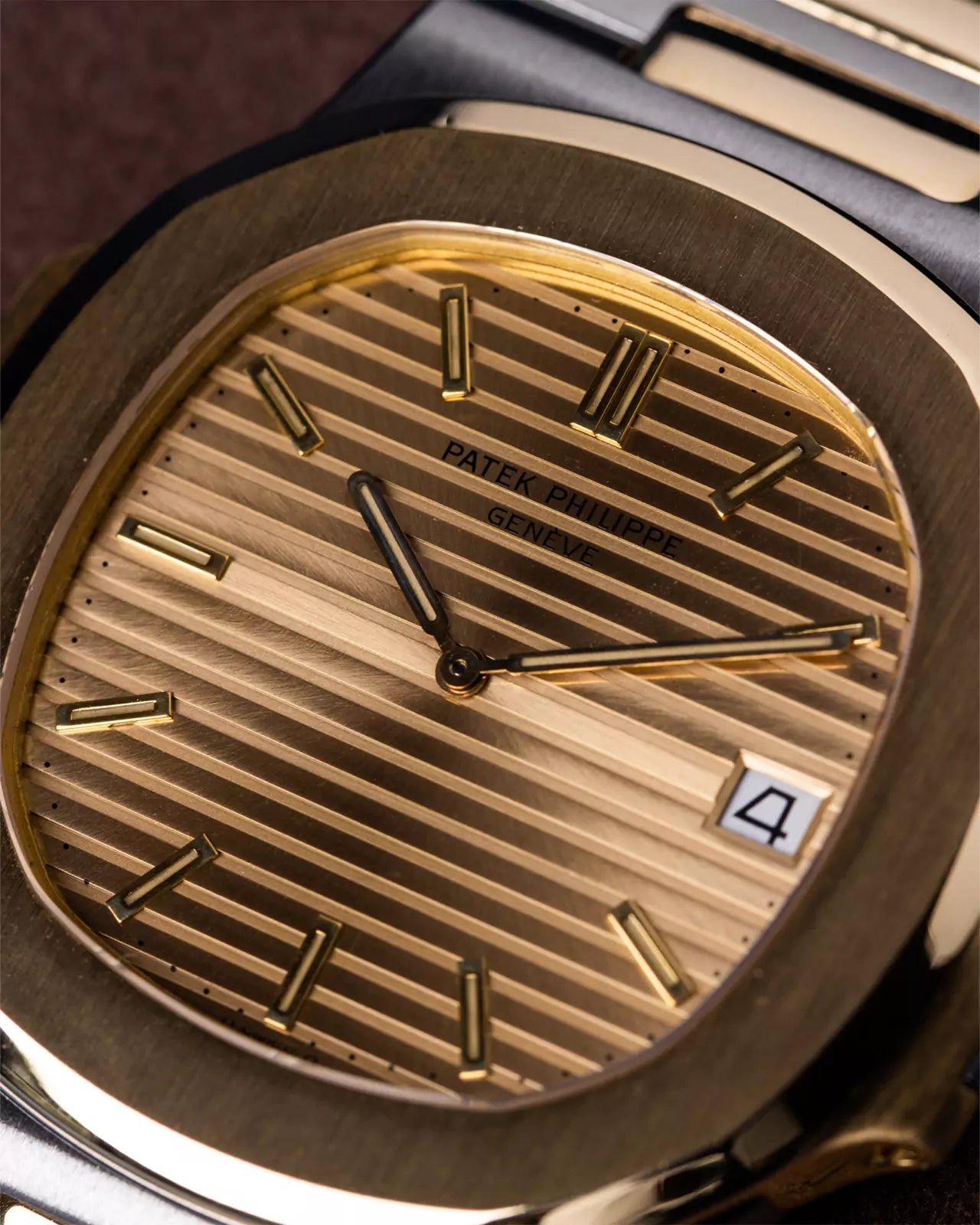 Nautilus Patek Philippe Bicolor 3700/011