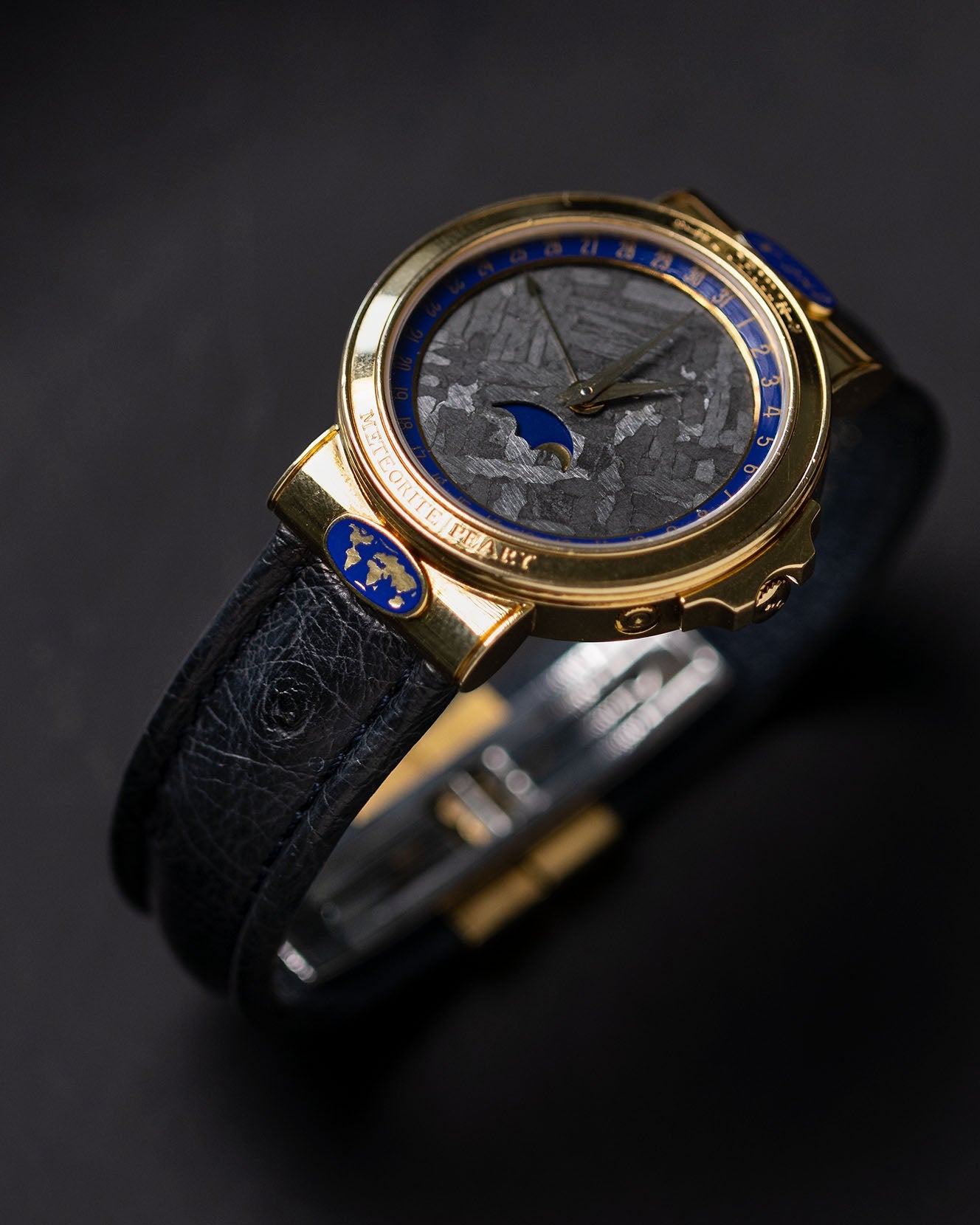 Corum Meteoriten Zifferblatt 61.450.56