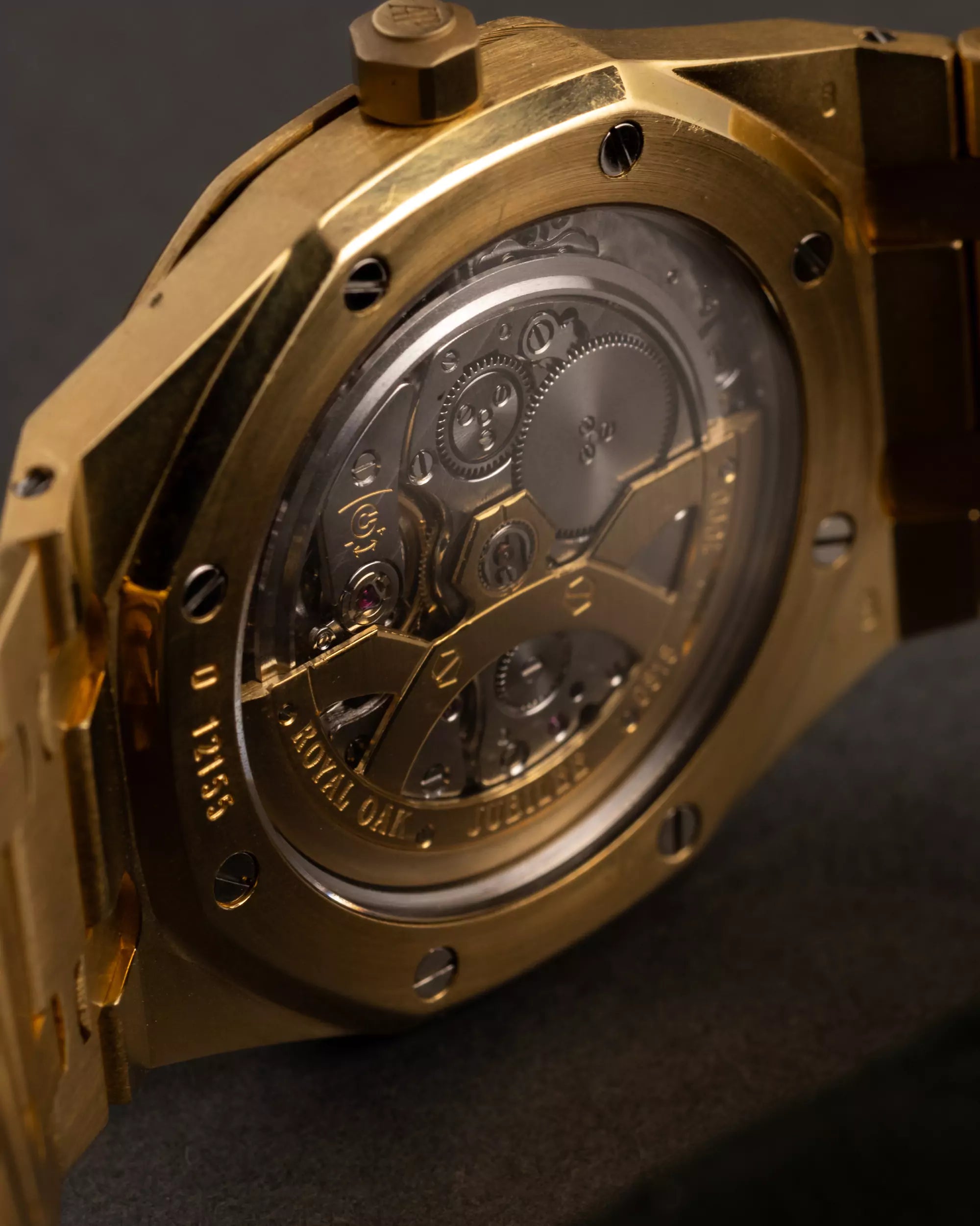 Audemars Piguet Royal Oak "Jumbo" 14802BA.OO.0944BA.01